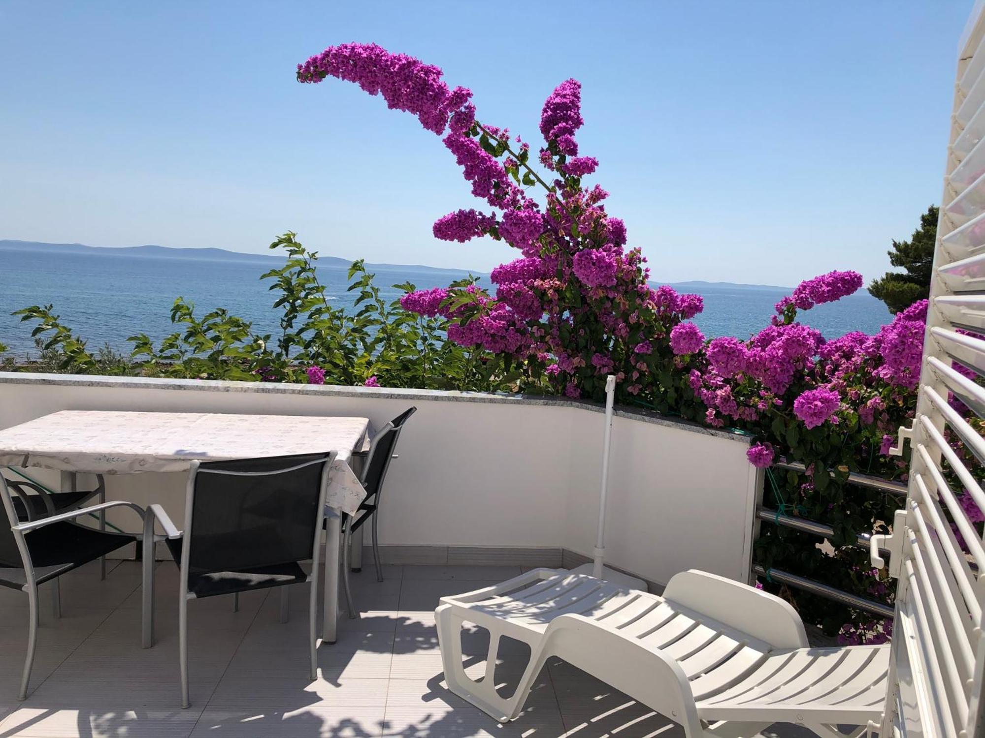 Mirakul Apartments Вир Экстерьер фото