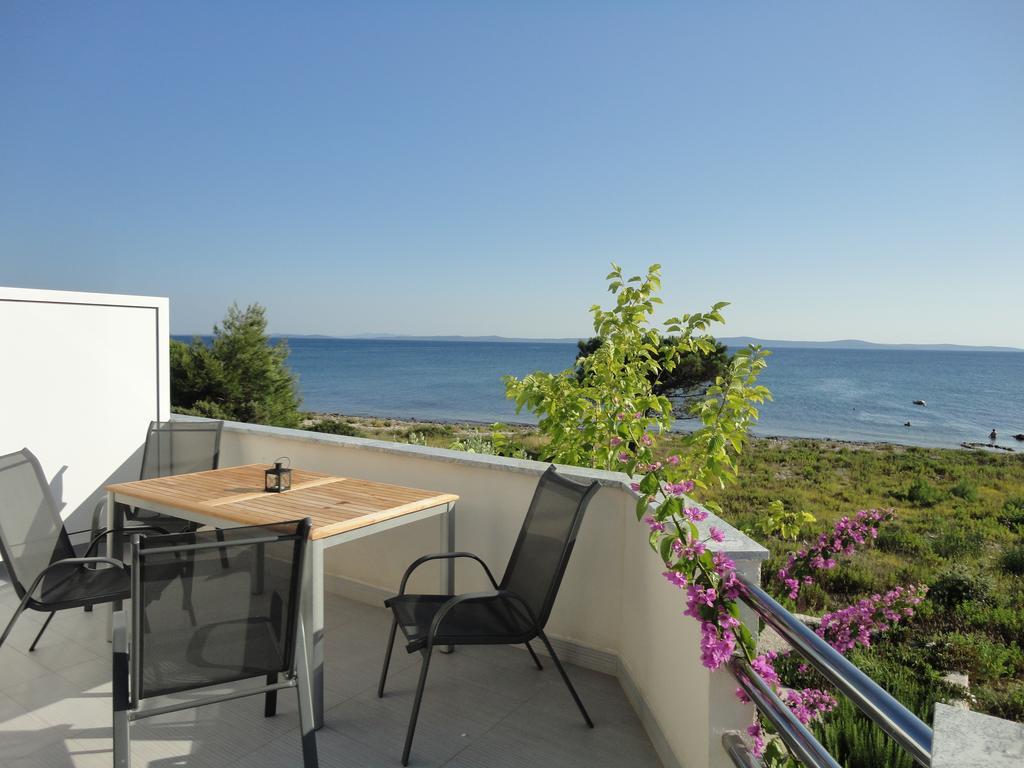 Mirakul Apartments Вир Экстерьер фото