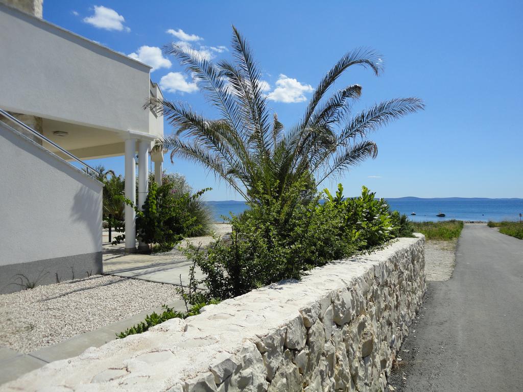 Mirakul Apartments Вир Экстерьер фото